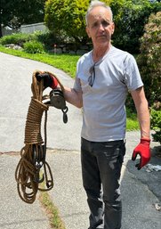 Lot 327 - Vintage Double Pulley Rope - Industrial Farm Equipment - Farming - Barn