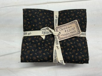 Lot 263Q - Fabric - Woolen Needle Obsidian Black Shades With Different Accents  Fat Quarters For Quilt