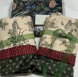 Lot 170Q- Americana Rustic Flannel Fabric Farmers Homes, Green Dots & Peonies (canvas) Blue Yards