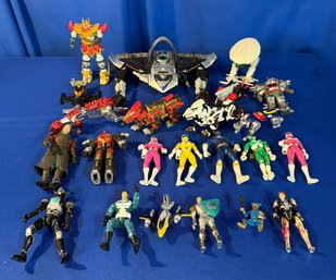 Lot 261 - Large 23 Piece Action Figure Collection - Power Rangers - Transformers - Star Wars