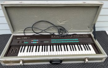 Lot 215- Yamaha DX7 Electric Keyboard With Tuf Case No Cartridge - Not Tested