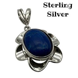 Lot 15WW- Pretty! Sterling Silver Pendant With Blue Lapis