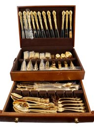 Lot 246 - Towle E.P. 'supreme Cutlery' Formal Gold Flatlware In Box- Holiday  100 Piece - Electro-Plated
