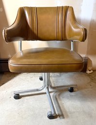 Lot 333 - Really Nice Post Modern 1985 Brown Pleather Swivel Stoneville Furniture Stoneville NC