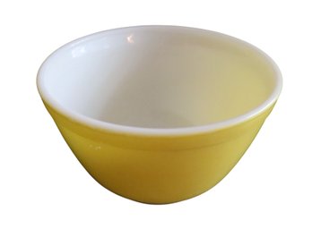 Lot 217CV - 1950s Vintage Pyrex Ovenware Yellow #1 - 1.5 Pint Glass Mixing Bowl