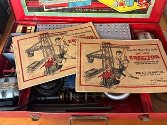 Lot 90SES- 1935 A. C. Gilbert & Co Erector Set Toy - Nicely Kept! With 2 Books