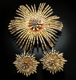 Lot 339LC - Rare - Floral Vintage 1960s Sun Starburst Set Of Brooch And Clip On Earrings - Estate Jewelry