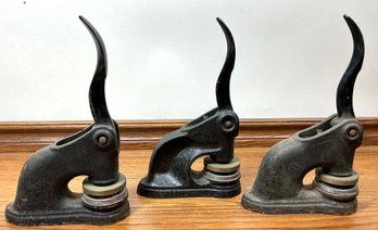 Lot 464 - Antique Cast Iron Seal Press Embossed Fisheries 1961, 1959 & 1958 Made In The USA