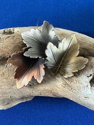 Lot 408LC - Mid Century 3 Dimensional Leaf Pin Signed K&t Metal Copper, Pewter And Brass