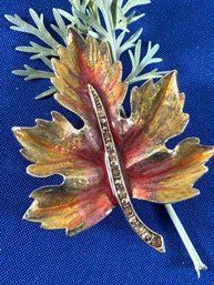 Lot 414LC - Late Autumn Color - Pretty! 1960s Monet Gold Tone And Rhinestones Enamel Maple Leaf - Vintage