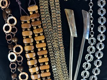 Lot 608LC - Great Collection Of Vintage Ladies Womens Belts - Gold & Silver Accessories