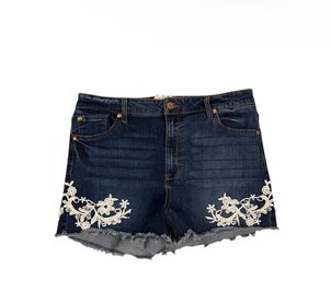 Lot 668BP- Altar'd State Women's Navy Embroidered Denim Shorts With White Lace Size 31/13