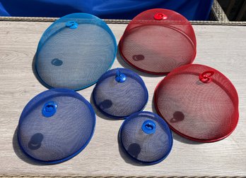 Lot 448JO - Decorative Protective Dome Metal Mesh For Outdoor Dinning To Keep Insects Away From Food