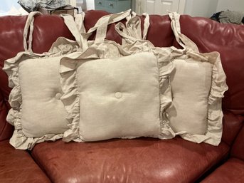 Lot 420 - Seat Cushion Set Of 4 W/ Button Center, Ruffles Front 55% Linen & 45% Cotton, Back 100% Polyester