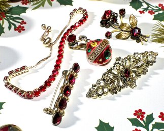 Lot 321LC - WEISS & Gerry's Vintage Christmas Estate Jewelry 1 Ornament Earring - Red Rhinestone Rose - Bar