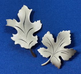 Lot 418LC - Mid Century 2 Silvertone Pressed Maple Leaf Brooches Pins
