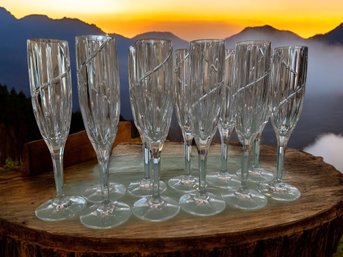 Lot 300 - 11 Uptown By Mikasa Tall Fluted Crystal Chamagne Glasses - Heavy Weight - Nice Set For Toasting