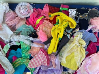 Lot 445 - 1980-90s Mixed Collection Of Barbie Doll & Skipper Clothes, Hats, Dresses, And Pants