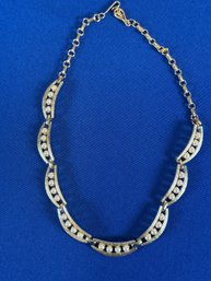 Lot 446LC - 1950-60s Vintage Textured Goldtone Faux Pearl Necklace With Distinctive Scalloped Edge