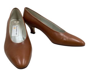 Lot32RR- 1980s Vintage Brown Chestnut Leather Kidskin Pumps Shoes Heels Liz Claiborne Size 8.5 Narrow