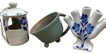Lot 05RR- Lot Of 3 Vintage Pottery Pieces Stamped Williamsburg Salt Glazed Trumpet Vase Bird Feeder Planter