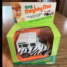 Lot 223- 1974 New Old Stock! Ideal Tiny Mighty Mo Truck In Box - Vintage Toys