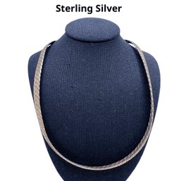 Lot 41DD - Sterling Silver Herringbone Italy Chain Vintage Necklace Measuring 20 Inches
