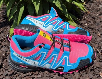 Lot 401CN - Hike Balance Brand New Pink And Blue Light Weight, Breathable Mesh And Flexible Unisex Mens 8.5