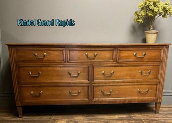 Lot 9- Kindel Furniture Wood Cherry Dresser - 7 Drawer - Made In Grand Rapids USA