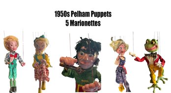 Lot 436 - 1950s Pelham Puppets - 5 Marionettes -the Giant- Hansel Gretel - Frog - Antique Toys