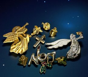 Lot 513LC - Vintage Religious Jewelry - Noel - Angels - Tiny Miniature Cherubs - Silvertone & Goldtone