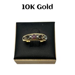 Lot 4 - 10K Gold Ring - Size 7 - Weight In Photos - 2 Gemstones Stones Missing