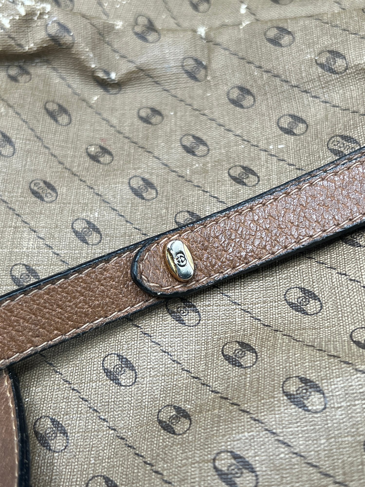 Gucci Accessory Collection Monogram Draw String Bucket Bag Serial #10. ...