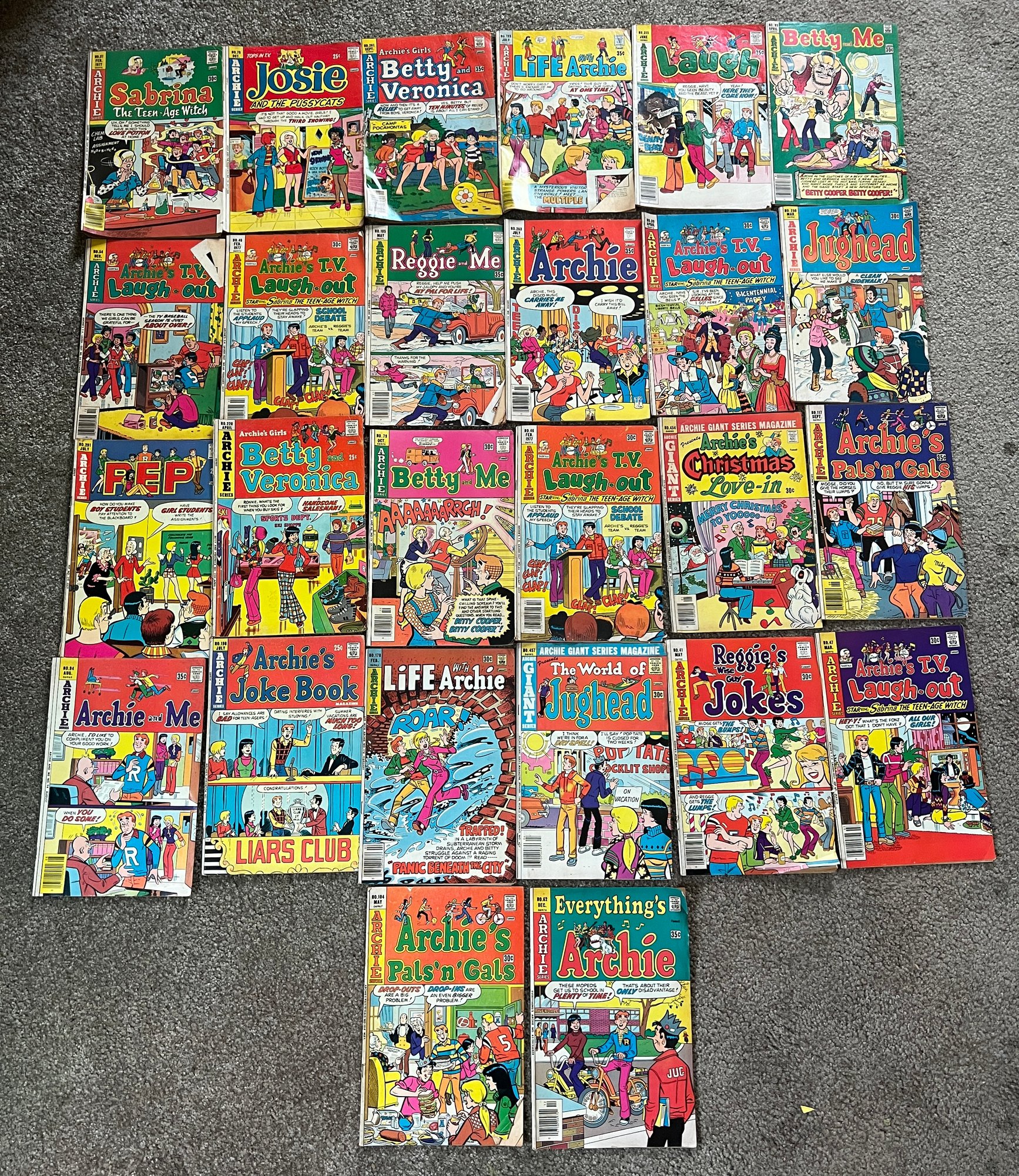 Archie Comic Books - 26 Pieces #110410 | Auctionninja.com