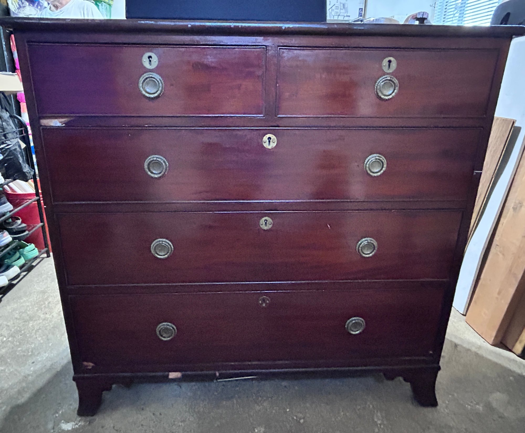 Curated visual reference: Visual Reference: Antique Mahogany 5 Drawer Wood Dresser 138478