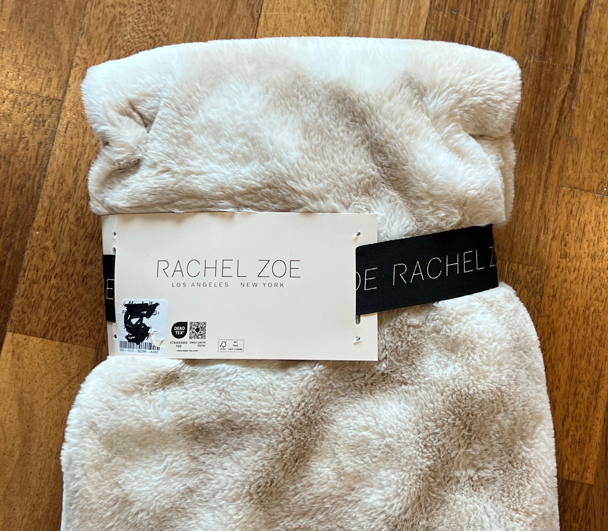 Rachel Zoe Beige-white Heart Luxe Faux Fur Throw Blanket 50 Inches X 70