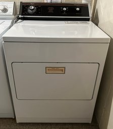 Whirlpool Heavy-Duty Clothes Dryer Model LE7810XPWO