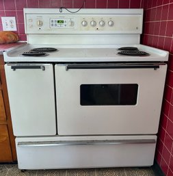 GE 40' Freestanding White Electric Range Stove Main & Side Double Ovens