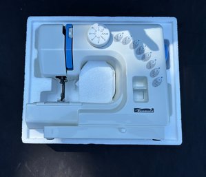 Kenmore Compact Sewing Machine - Model 385.11803800, 8 Built-In Stitches