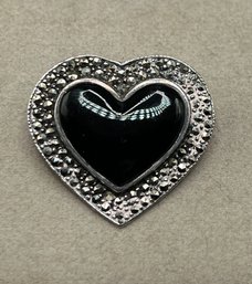 Vintage Sterling Silver Onyx & Marcasite Heart Brooch Pin - 0.27 OZT
