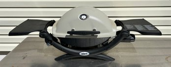 Weber Q 1200 Portable Gas Grill