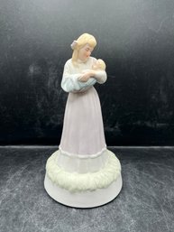 Vintage Bisque Porcelain Mother And Baby Rotating Musical Figurine