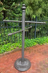 Cast Aluminum Freestanding Outdoor Pool Towel Rack Tree