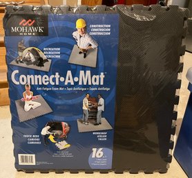 Mohawk Home Connect-A-Mat  16 Sq. Ft. Anti-Fatigue Foam Interlocking Floor Mats (NIP)