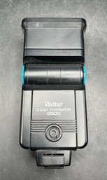 Vintage Vivitar Zoom Thyristor 2500 Shoe Mount Camera Flash