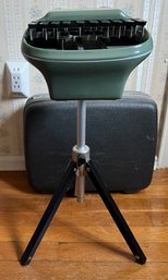 Vintage Reporter Model Stenograph Shorthand Machine In Avocado Green With Tripod & Case