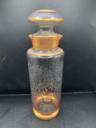Crystal Etched Glass Decanter With Gilded Trim And Stopper
