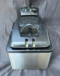 Keystone Stainless Steel 2.5-Quart Electric Deep Fryer With View Window