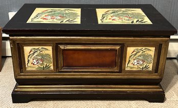 Vintage Asian Chinoiserie Black Lacquer & Gilt Storage Chest