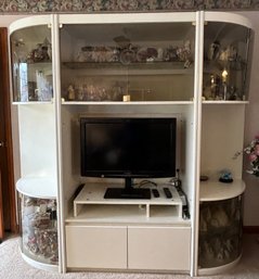 1980s White Gloss Laminate Curved Glass Wall Unit